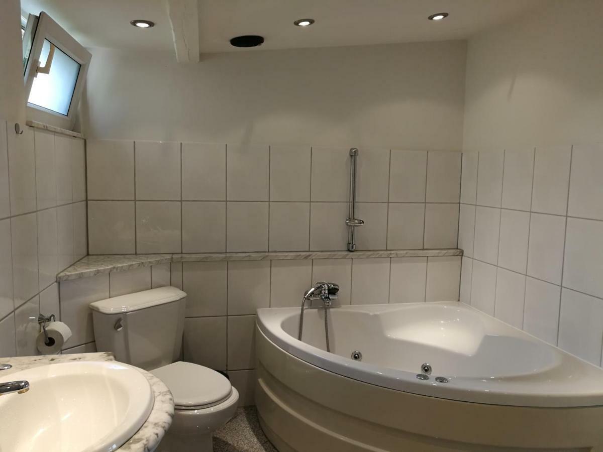 Finnenhaus نومنستر المظهر الخارجي الصورة